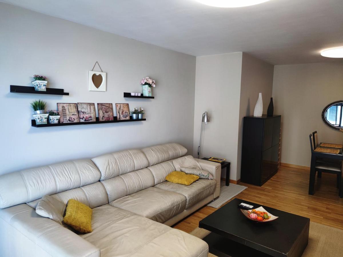 Apartamento Familiar 比戈 外观 照片